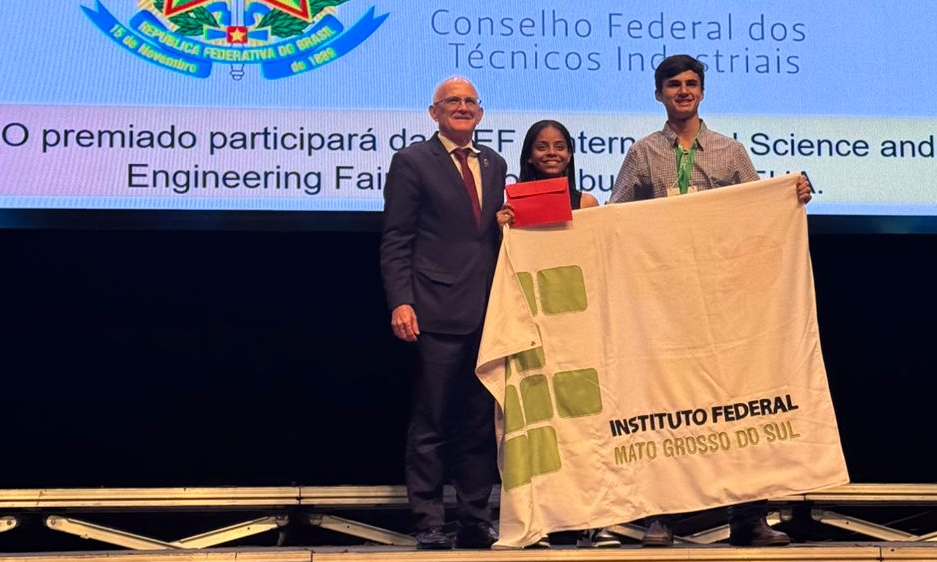 IFMS conquista premiações em eventos científicos; confira os vencedores